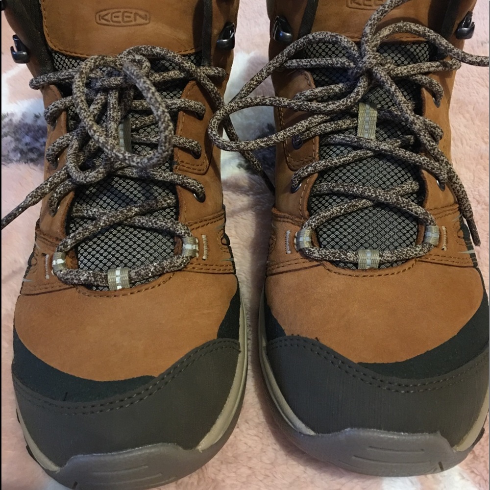 Keen Leather Mid Waterproof Hiking Shoes